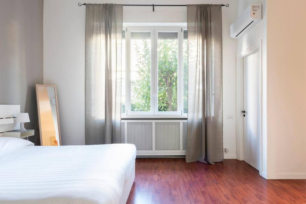 Loft In Zona Buonarroti Lägenhet Milano Exteriör bild